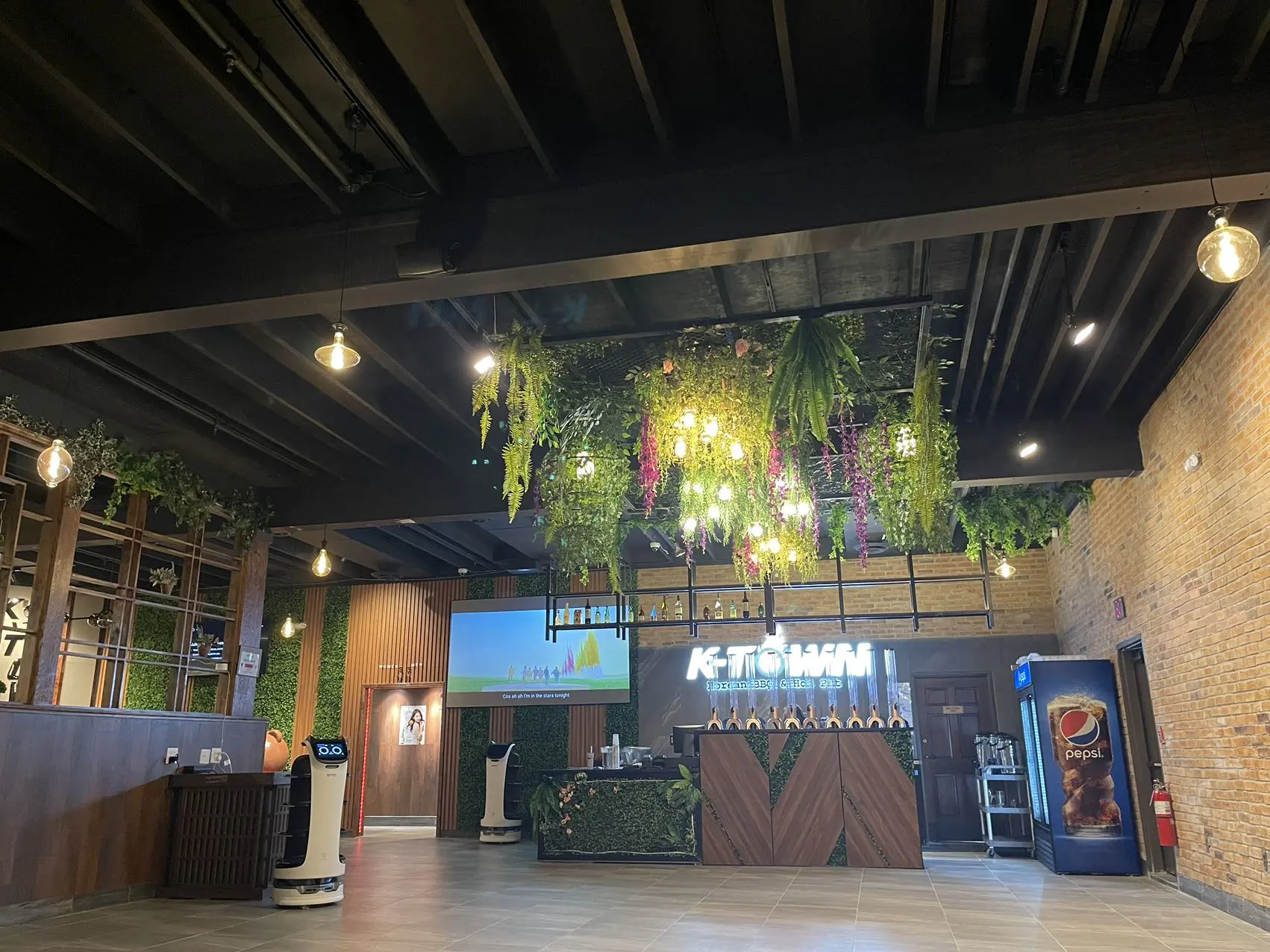 f7adfb4b-1b8c-43b1-805d-58e893251599